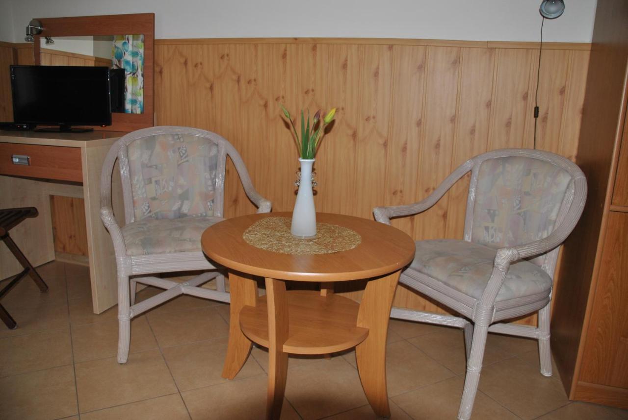 Dom Goscinny Borowiak Pobierowo Extérieur photo